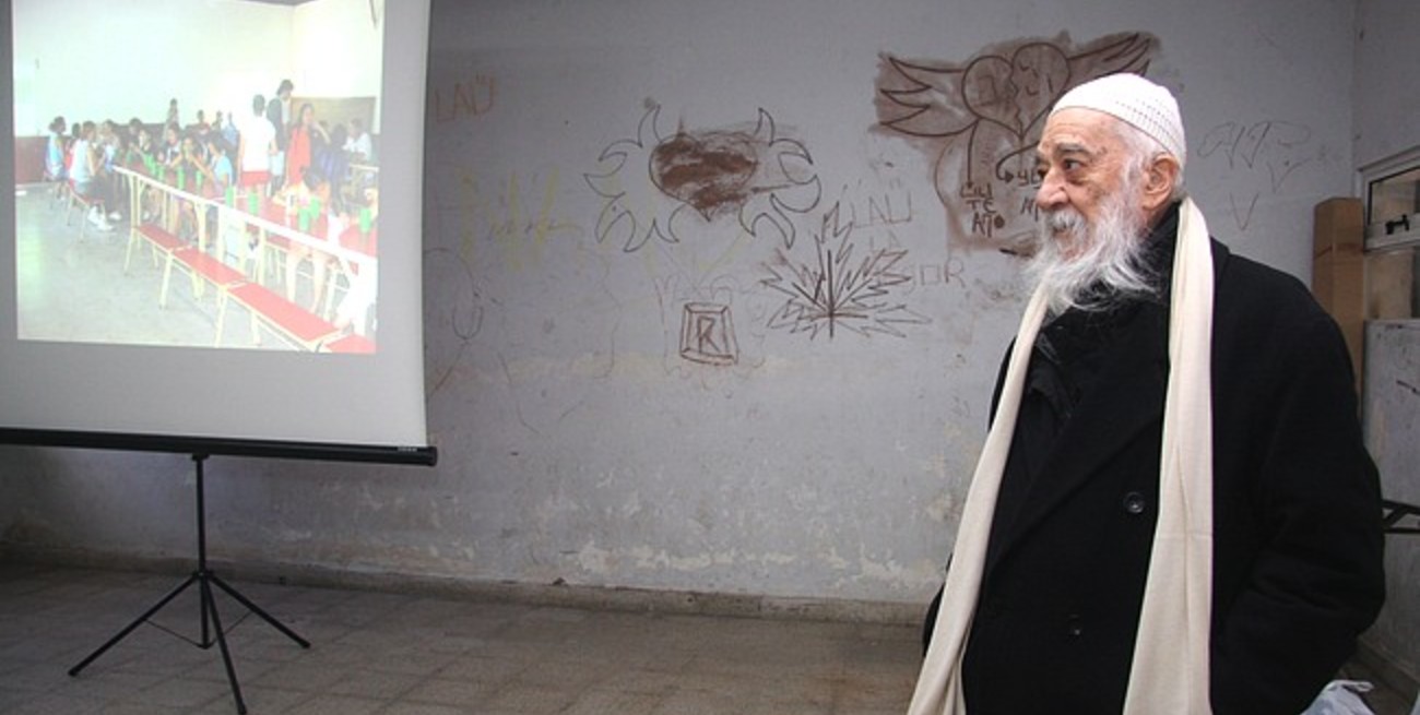 Fernando Birri se reunió con los nietos de "Tire dié"