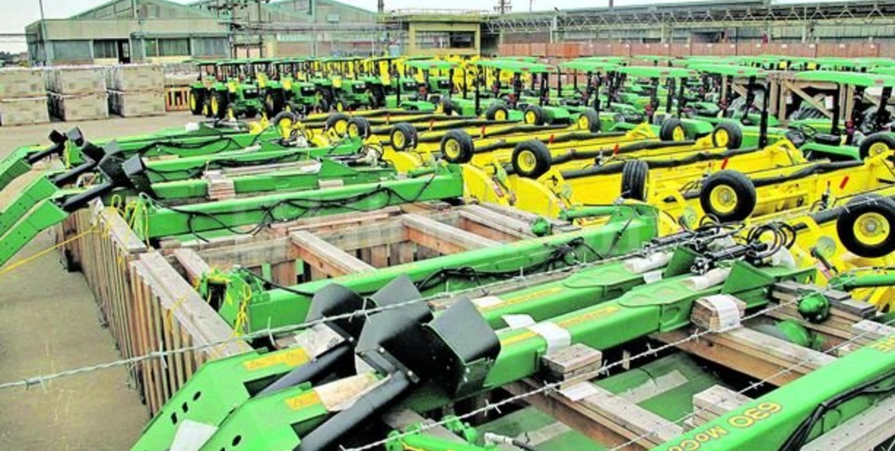 Cristina inauguró la ampliación de la planta de John Deere