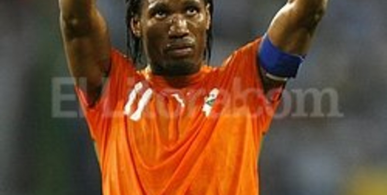 Didier Drogba jugará en el equipo del "Checho" Batista