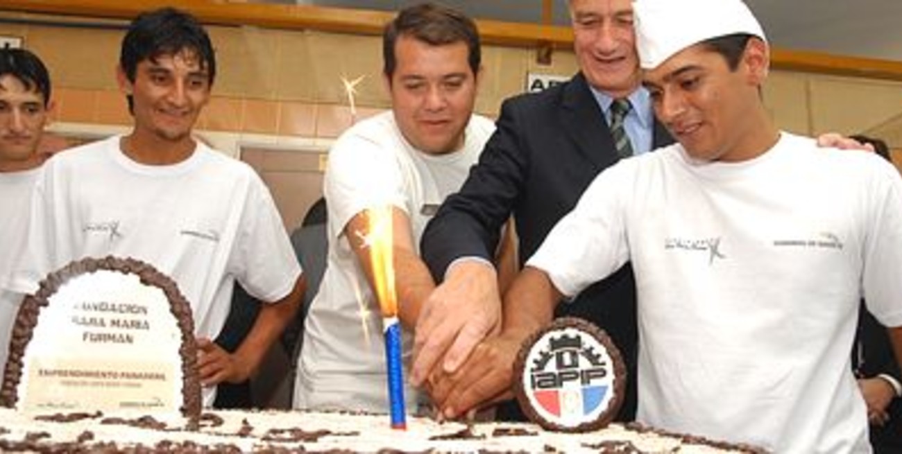 La reapertura de la panificadora Sara Furman cumplió su primer aniversario