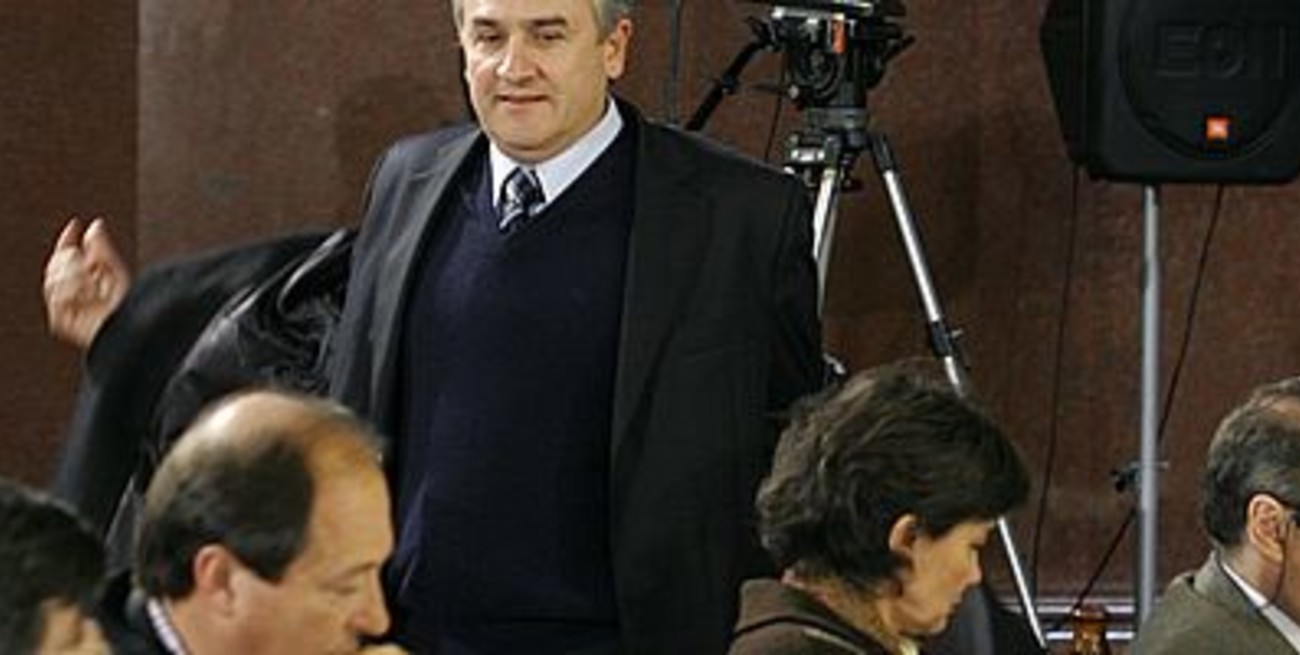 Ley de medios: el gobierno suma votos y polémica en el Senado