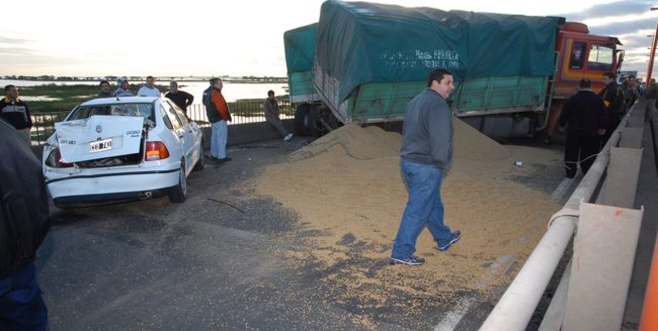 Ruta 168: tránsito con complicaciones por un accidente