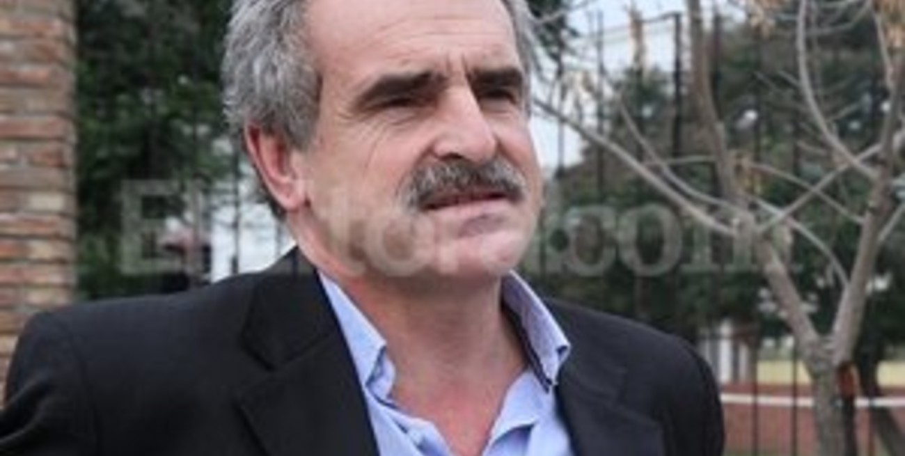Rossi responsabilizó a Binner por el déficit de la provincia