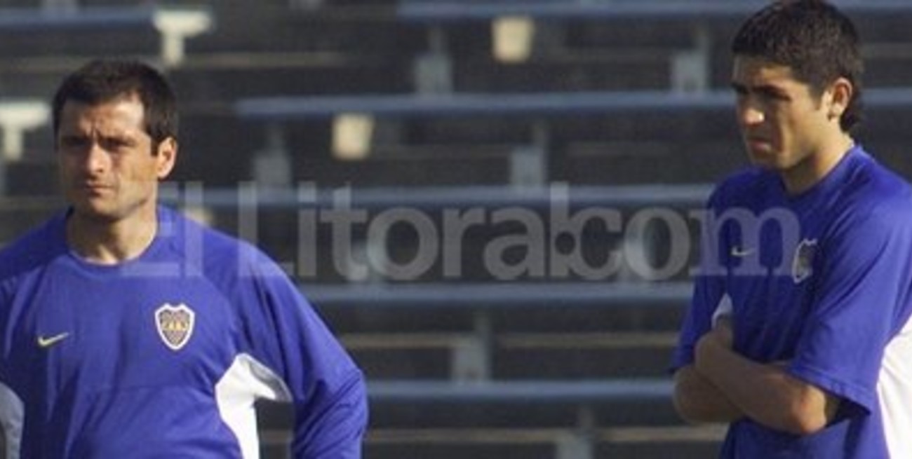 Delgado consideró "difícil" que Riquelme siga en Boca