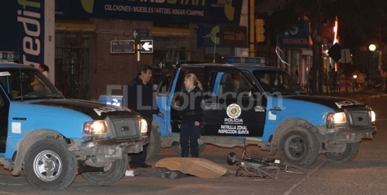 Un camión arrolló y mató a un ciclista en el cruce de Blas Parera y Gorriti