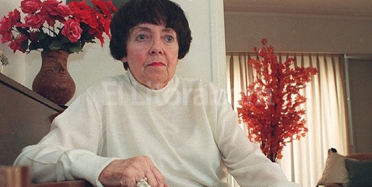 Murió Leda Valladares