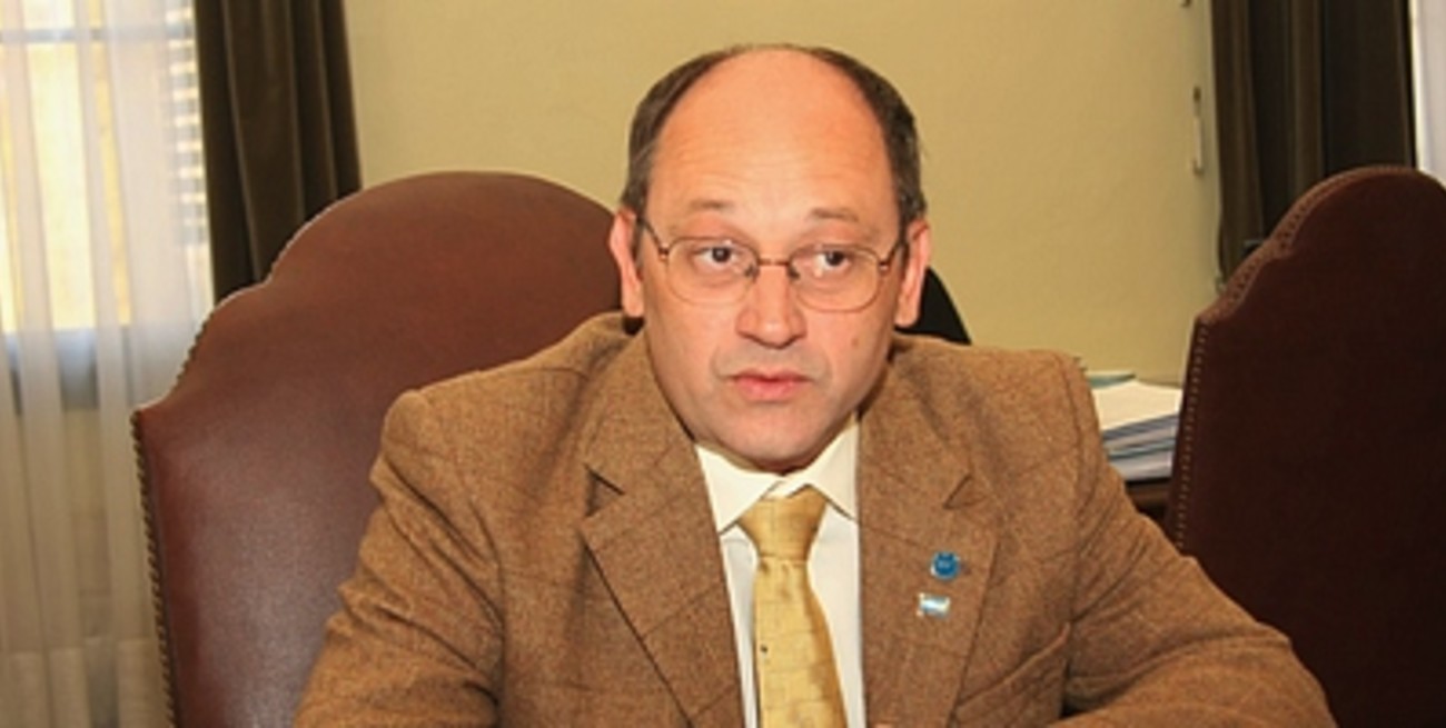 Albor Cantard fue reelecto rector de la UNL