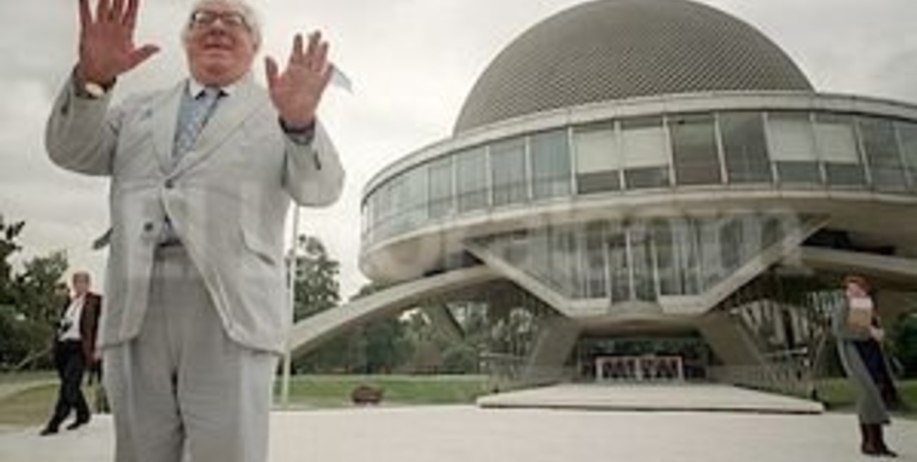 Murió el célebre escritor Ray Bradbury