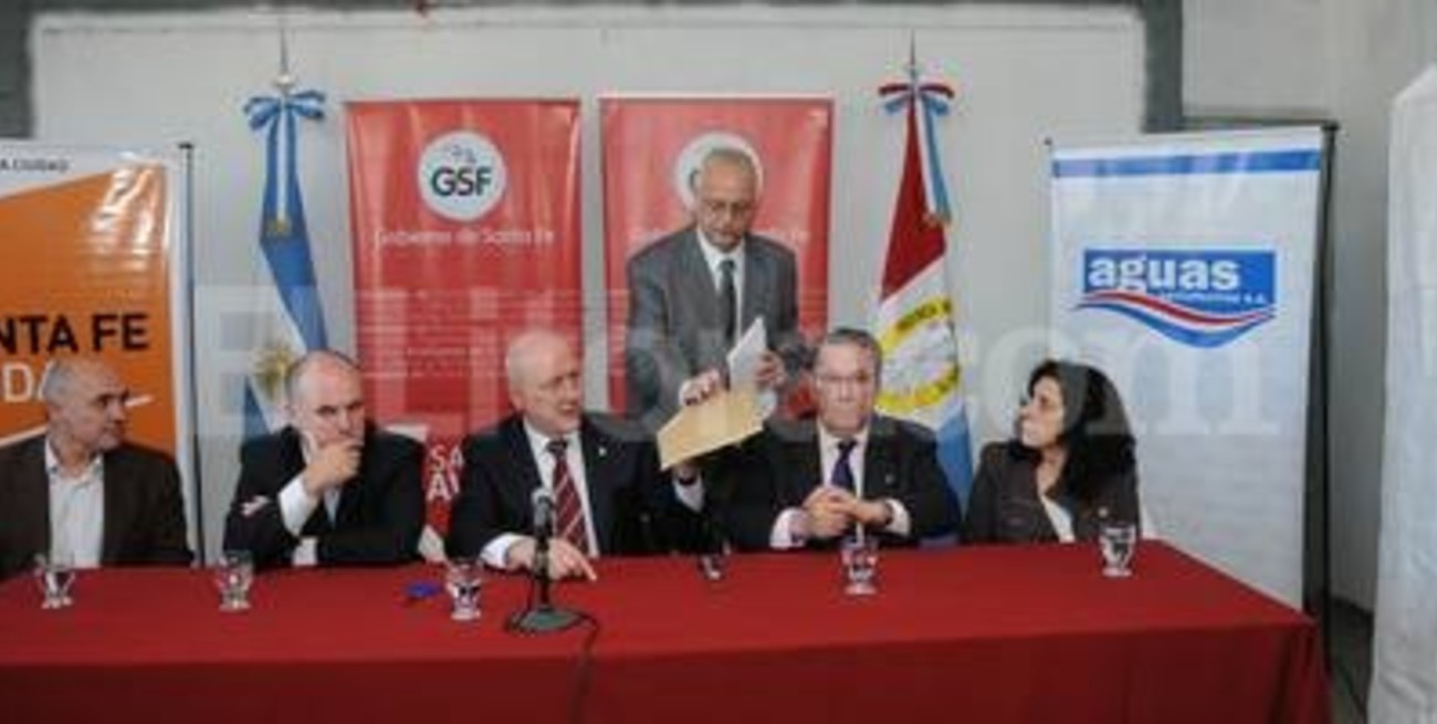 Cloacas: tres ofertas que duplican el presupuesto