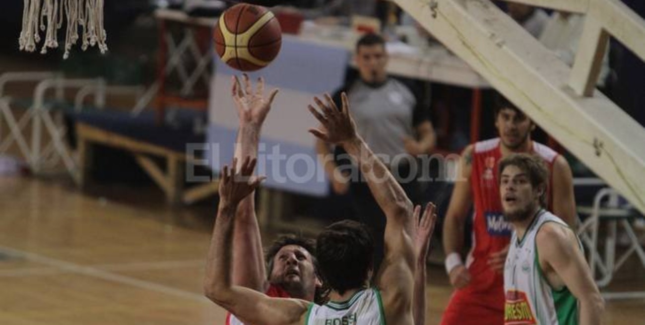Unión le ganó a Barrio Parque y estiró la serie final