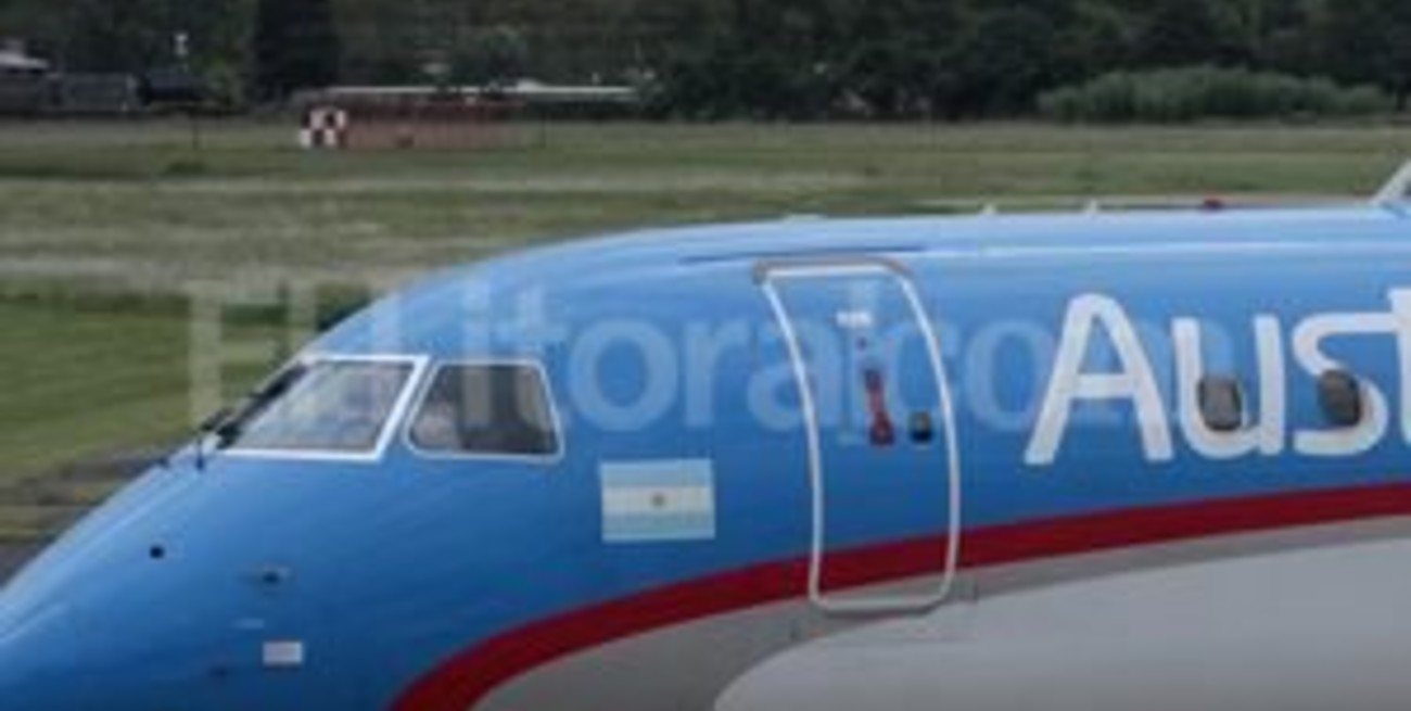 Un avión que volaba a Salta aterrizó de emergencia en Rosario