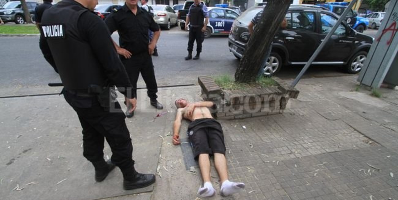 Un herido de arma de fuego y siete detenidos