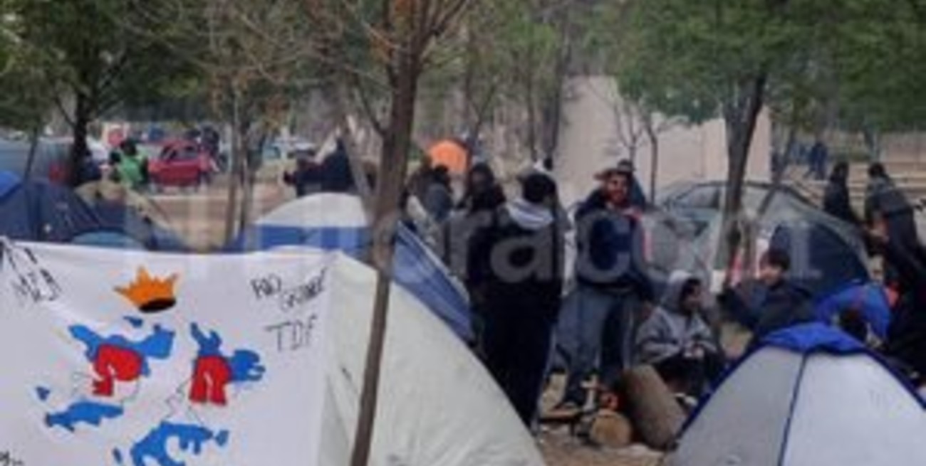 Venden alcohol y hay 2000 vigilantes