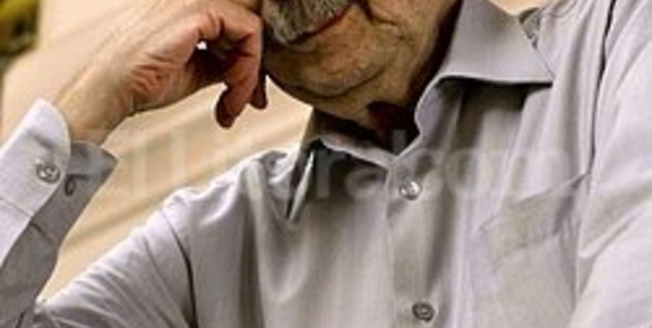 Falleció el poeta Juan Gelman