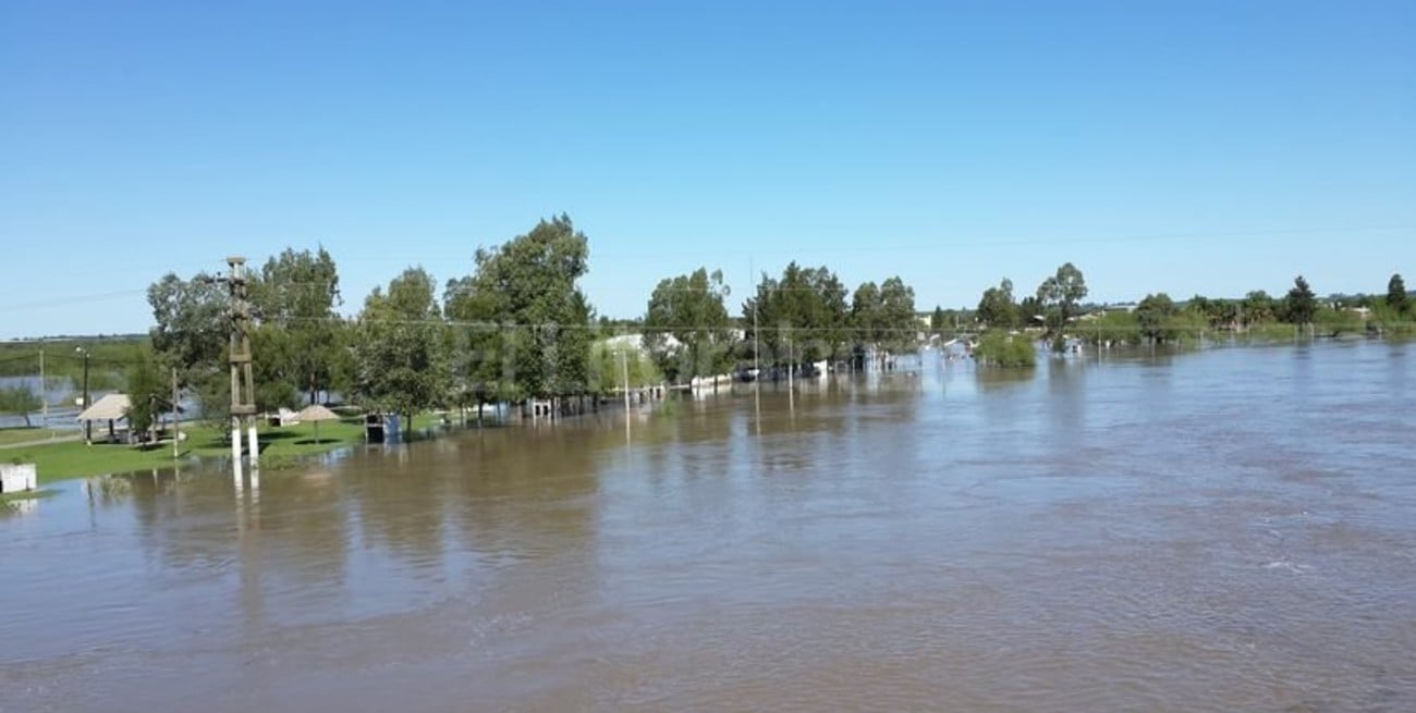 Duro panorama en una zona de San Justo por el desborde del Salado