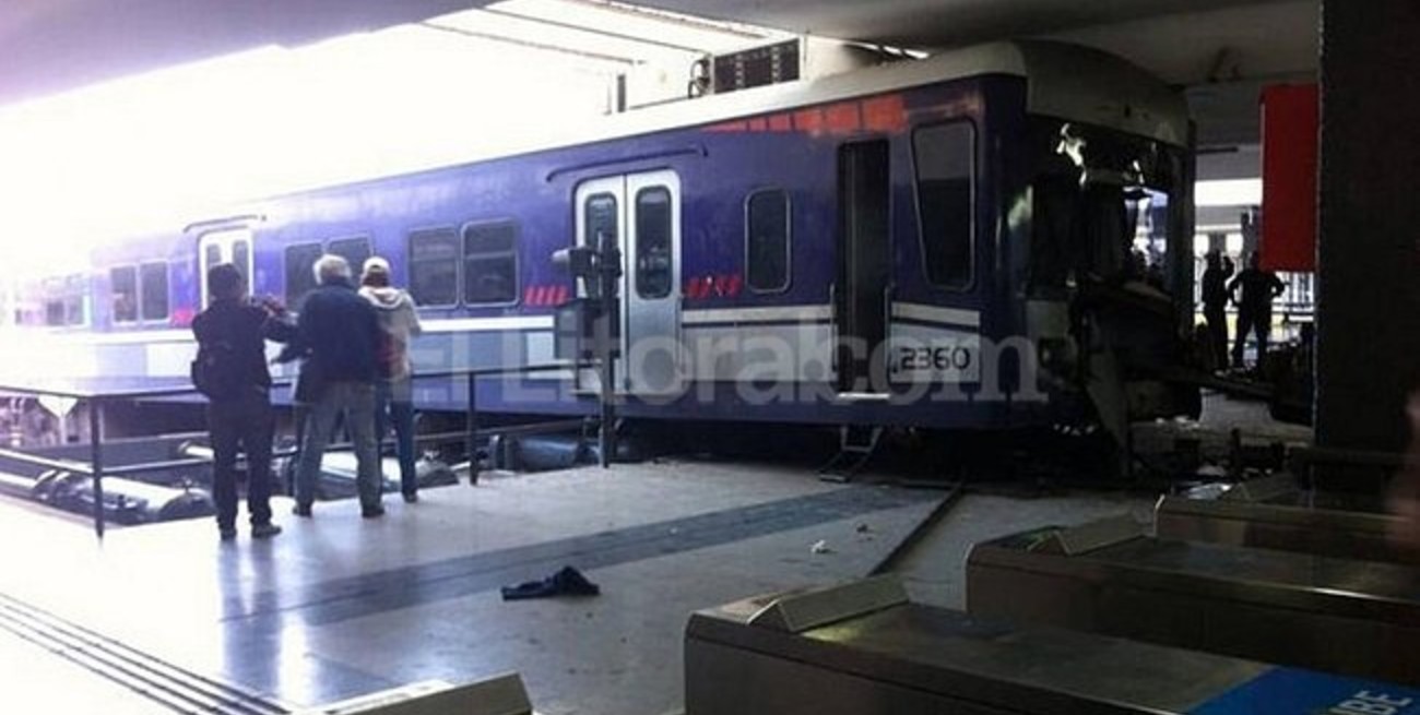 Difunden un nuevo video del accidente de la formación del Sarmiento en Once