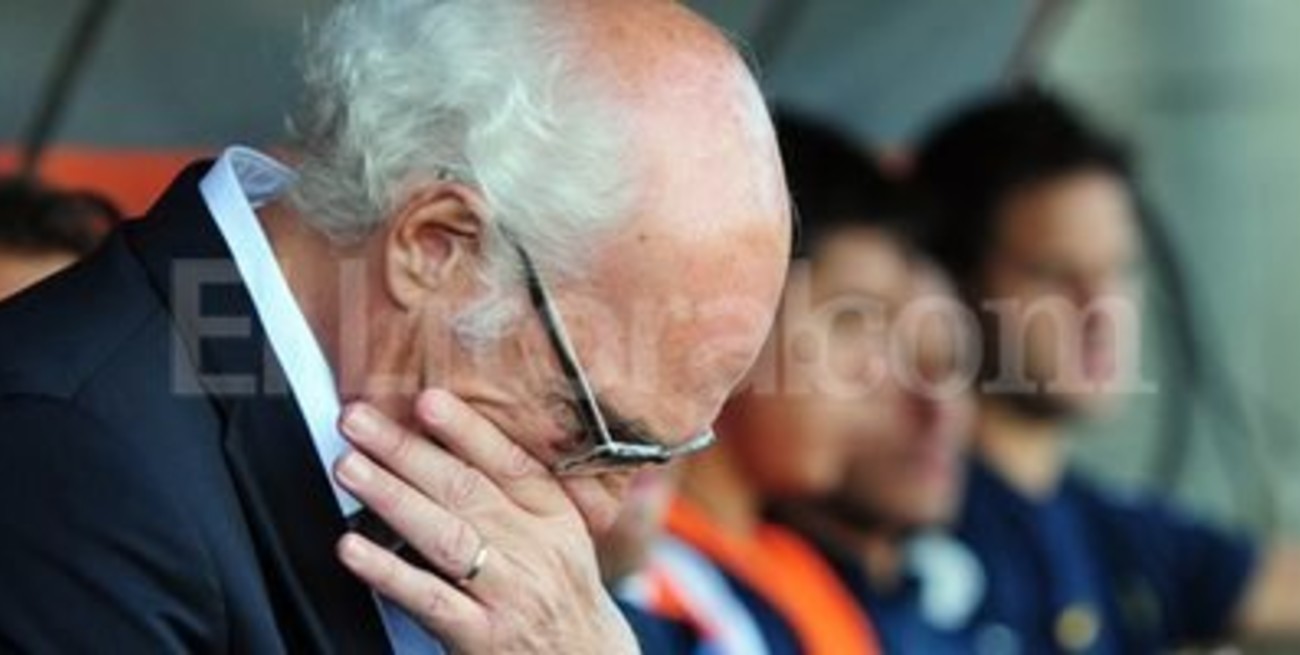 Boca perdió todo y Bianchi está "para nada satisfecho"