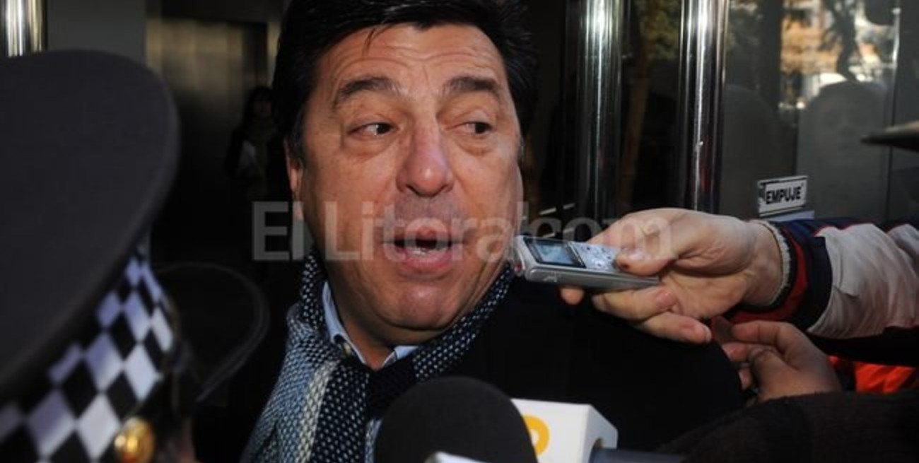 Passarella se despidió de su cargo acusando a Grondona de haber mandado a River a la B
