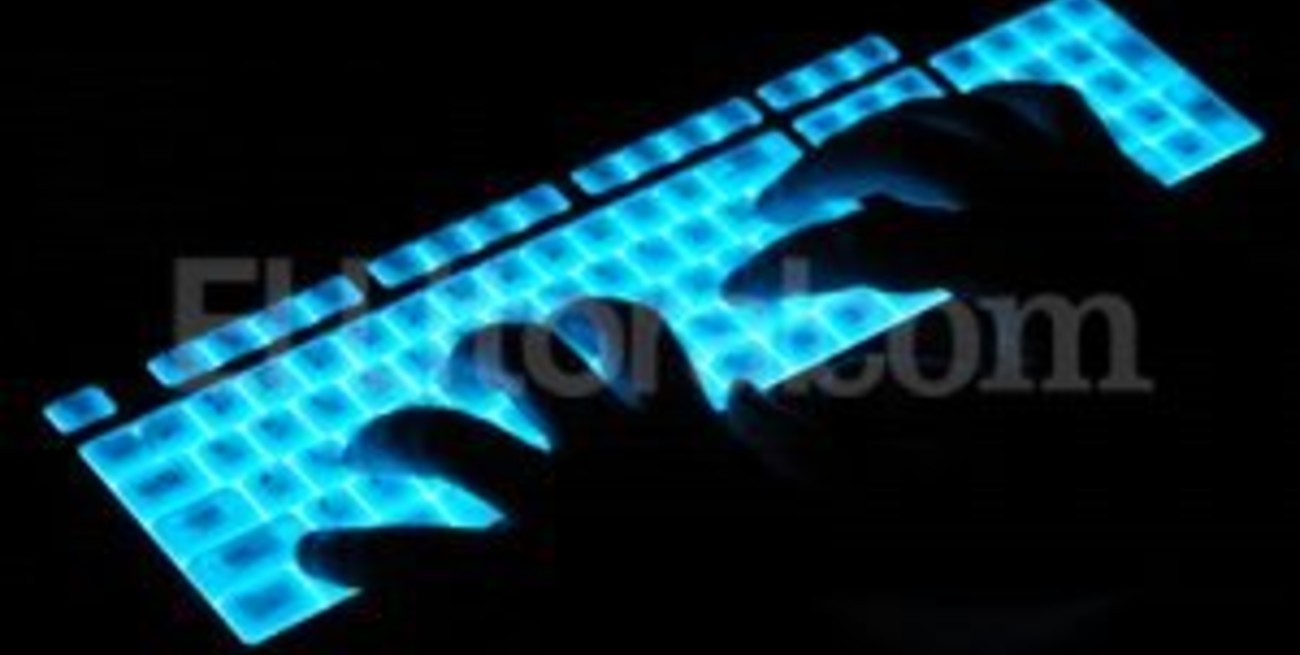 Procesaron a un hacker que estafó a una empresa en más de 500 mil pesos