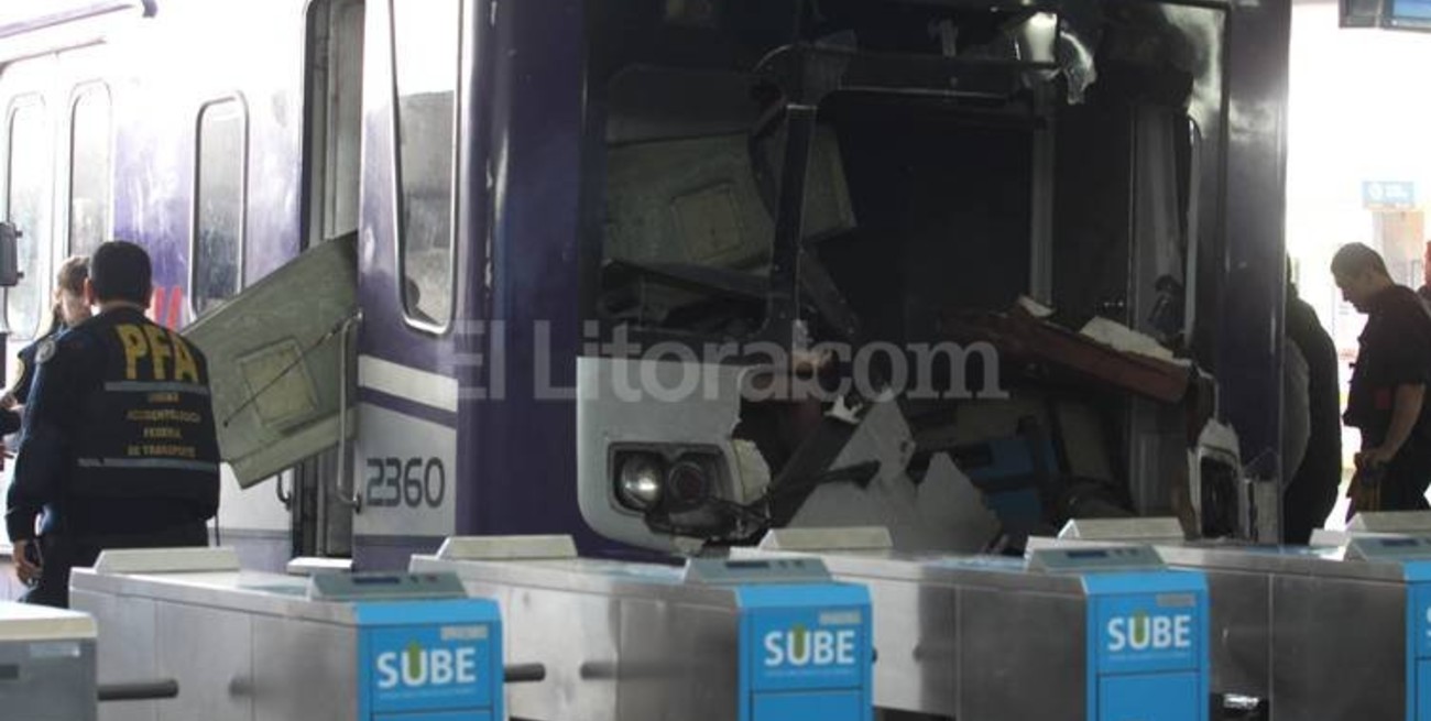 Unos 79 heridos en choque del tren Sarmiento en Buenos Aires