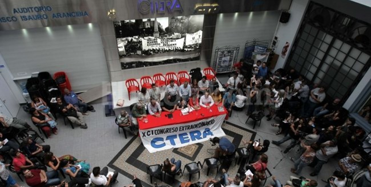 Sonia Alesso: "Amsafe siempre adhirió a los paros de Ctera"