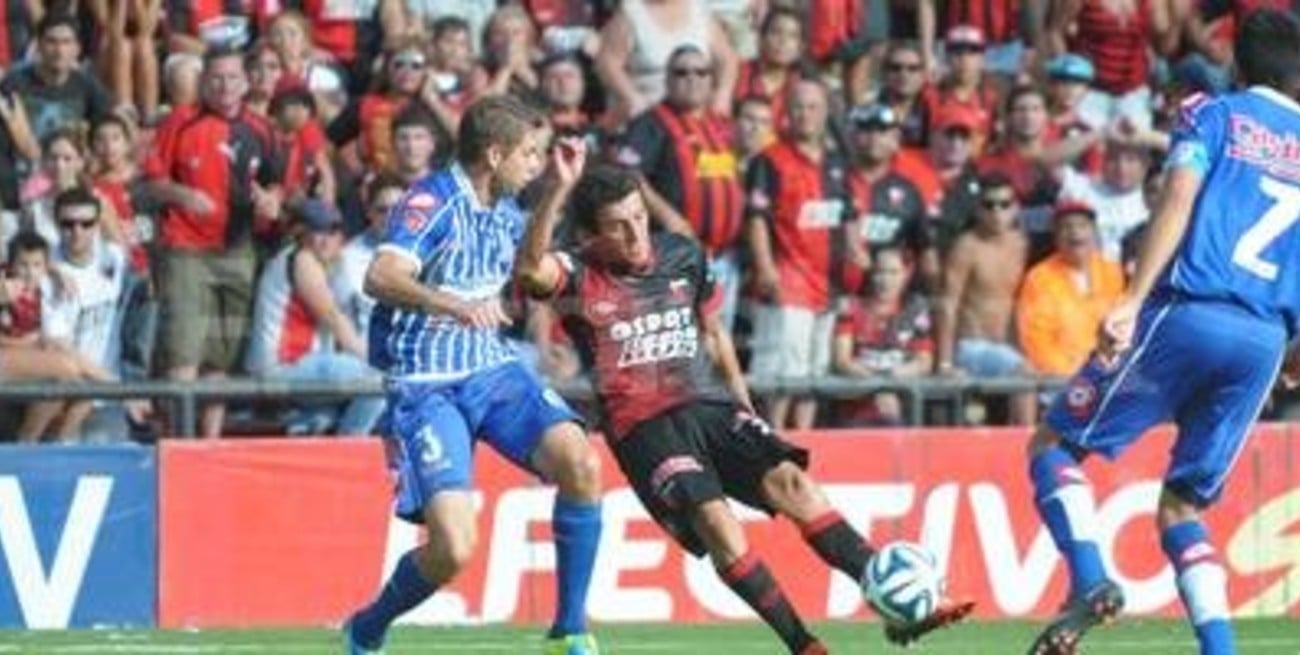 En el Benfica miran a Luque pero lo quieren de volante