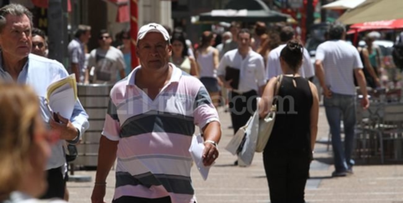 Peatonalizan un tramo de las calles Salta y Mendoza