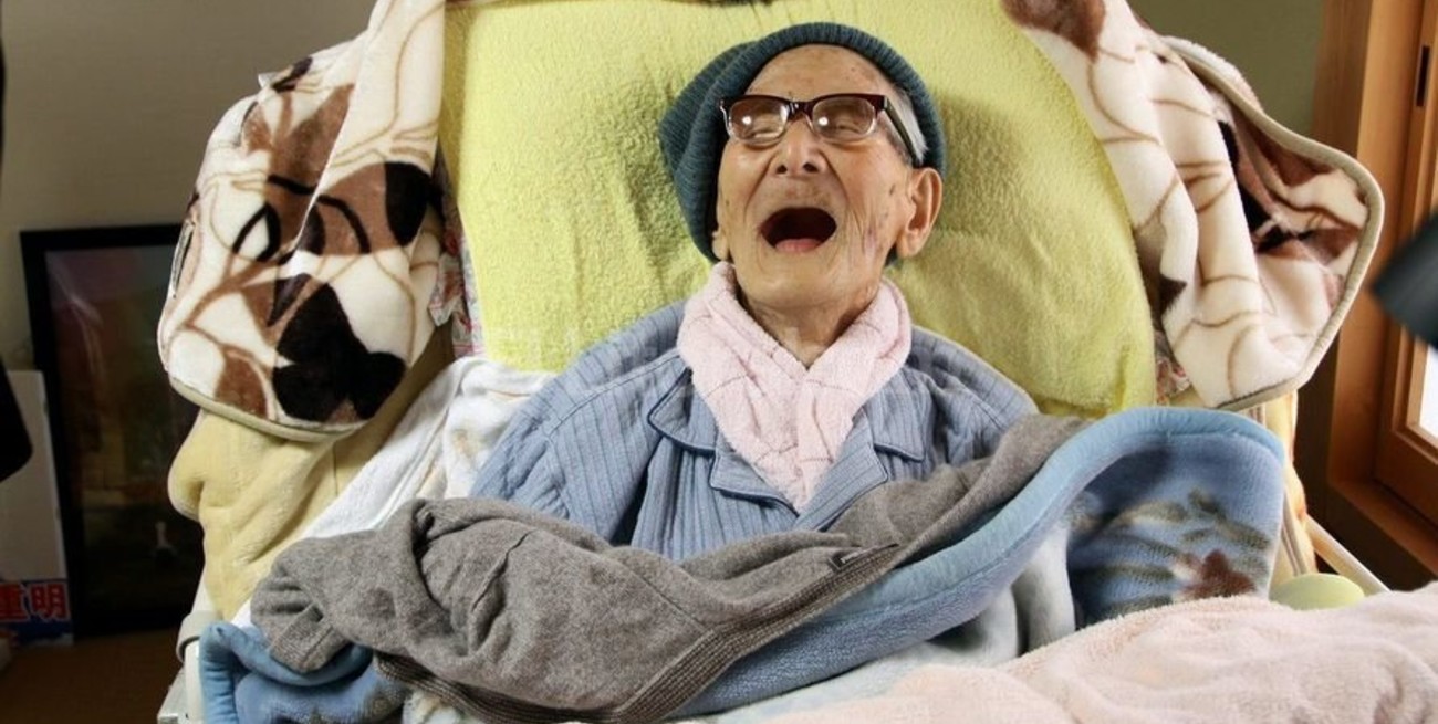 Murió en Japón el hombre más anciano del mundo