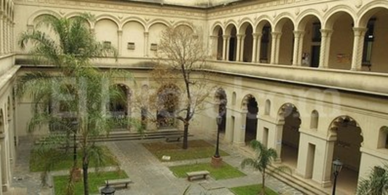 ADUL sigue de paro hasta el viernes