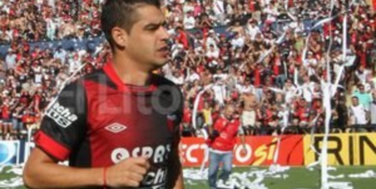 Osella plantea tres cambios para visitar a Newell's