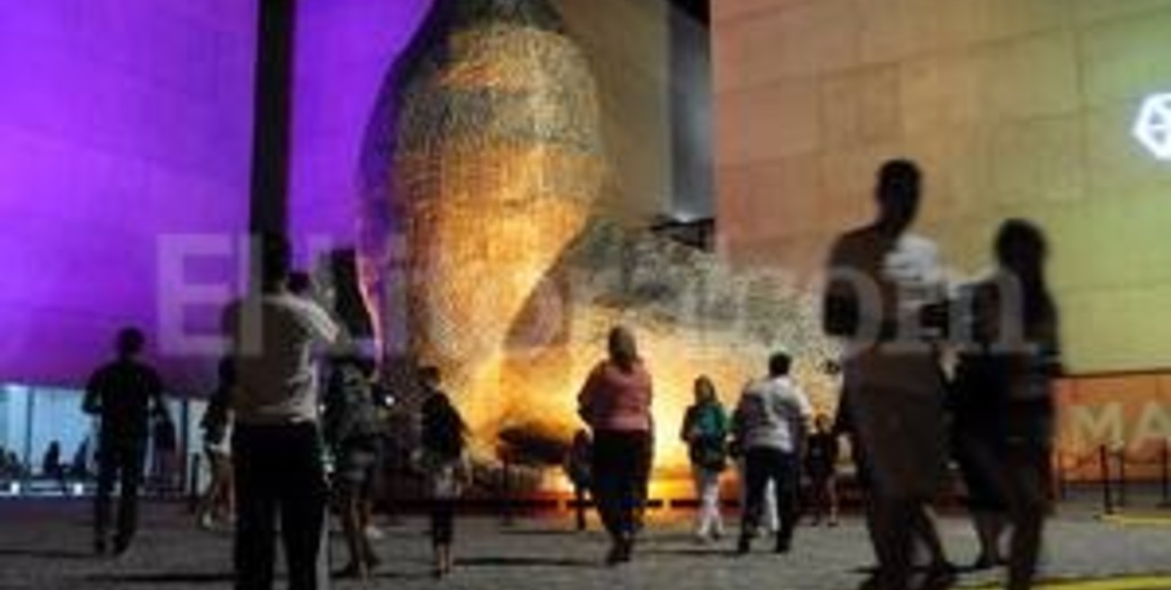 Marta Minujin y una obra deliciosa