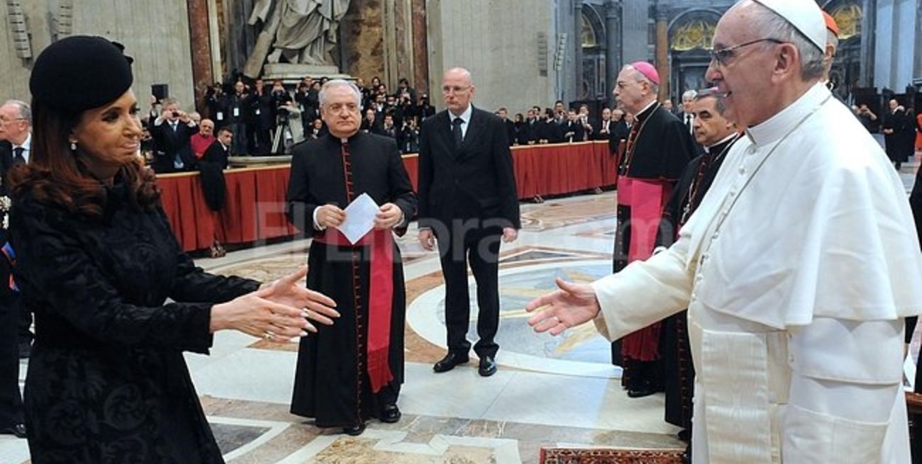 Cristina Fernández le escribió una carta a Francisco por el Día del Pontífice