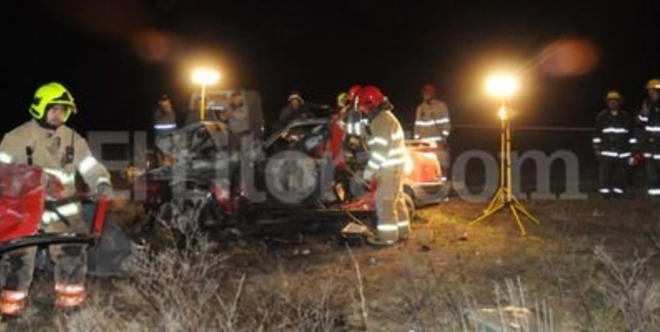 7 muertos y 3 heridos por un accidente en Cuatro Esquinas