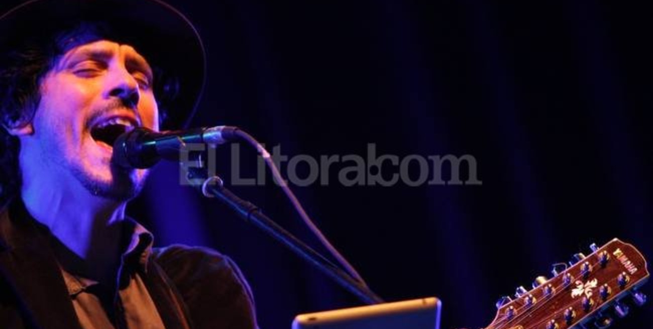 Flotando sobre el jardín