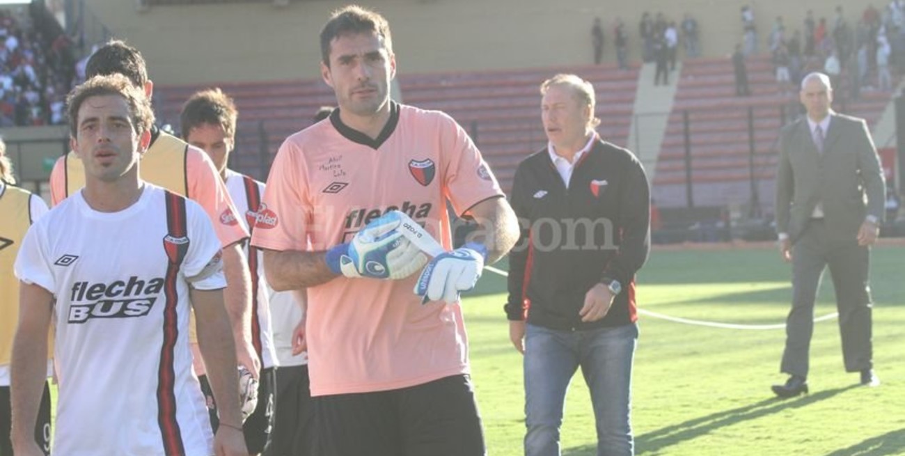 'Hay que levantar la cabeza y aguantarse las puteadas'