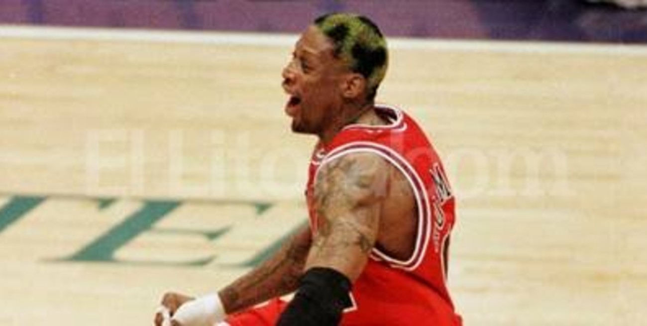 Dennis Rodman ingresa en una clínica de rehabilitación 