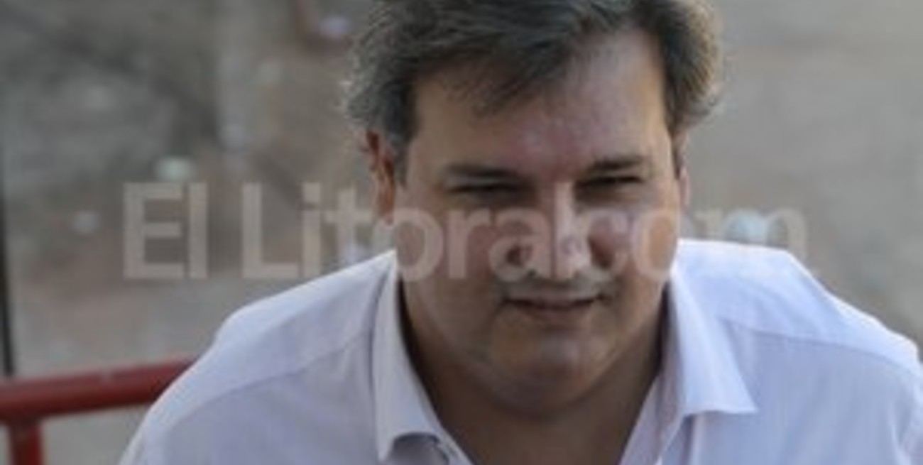 Le solicitan a Farías las definiciones por el Clásico entre Unión y Colón