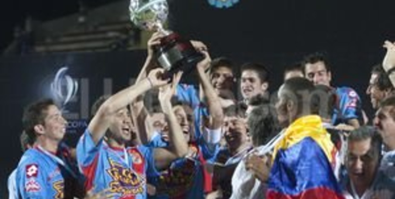 Arsenal fue más campeón que Boca y se quedó con la Supercopa Argentina
