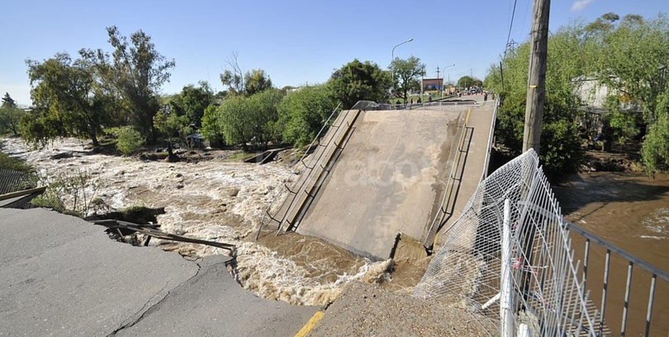 Construirán un nuevo puente entre San Lorenzo y Puerto General San Martín