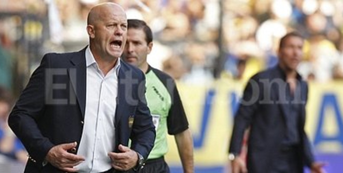 Carlos Ischia es el nuevo DT de Racing