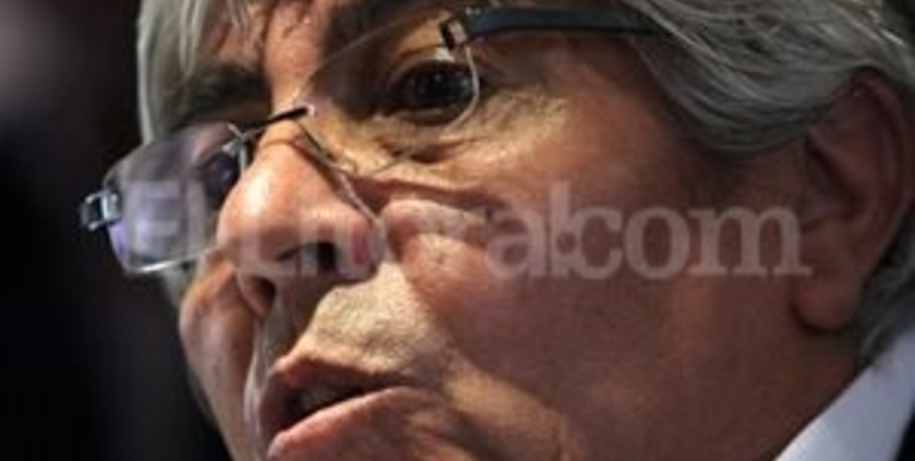 Sangriento tiroteo entre barrabravas de Lanús