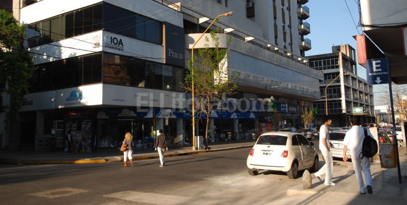 Vecinos y comerciantes de calle Suipacha piden más seguridad