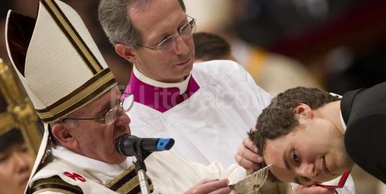 Francisco pidió no "perder la confianza" ante "la novedad que Dios nos trae"