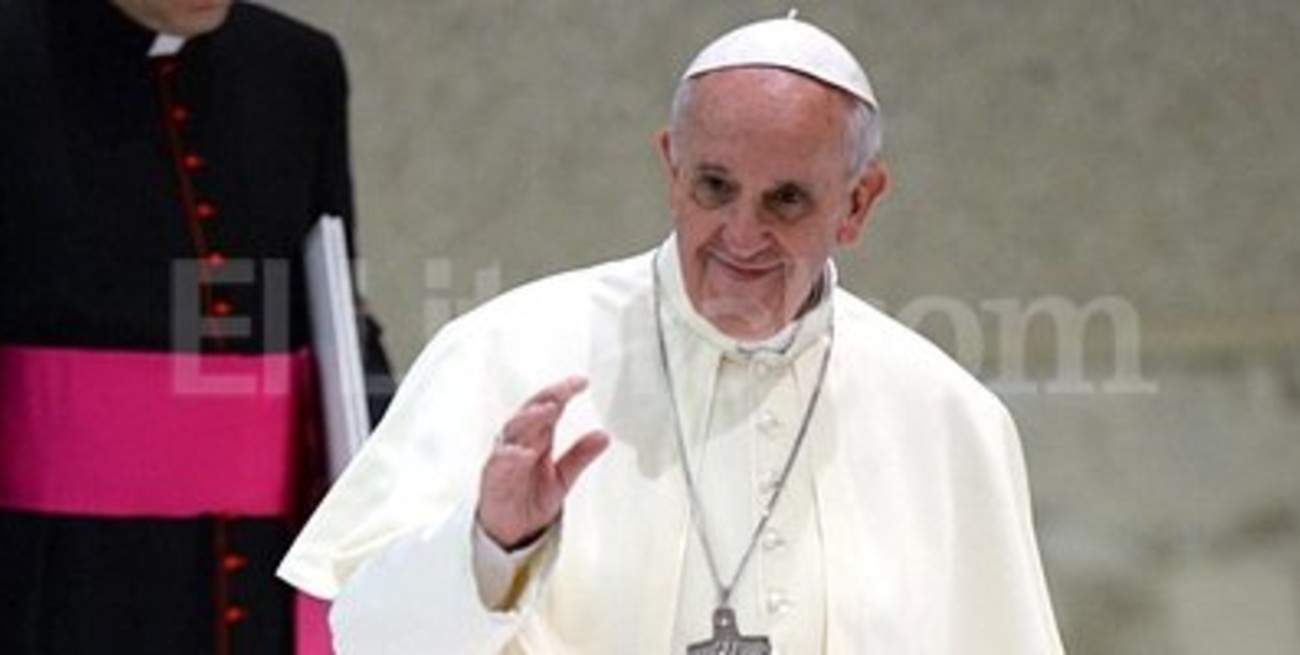 El papa Francisco llamó a la madre de María Cash