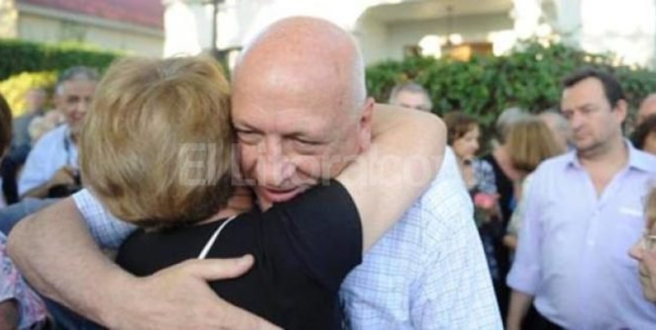 Bonfatti recibió el apoyo del barrio