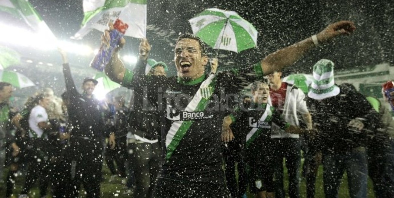 Banfield se consagró campeón de la Primera B Nacional