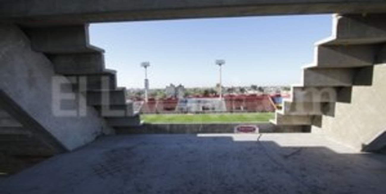 Con el préstamo del Banco Nación se completaría la nueva tribuna