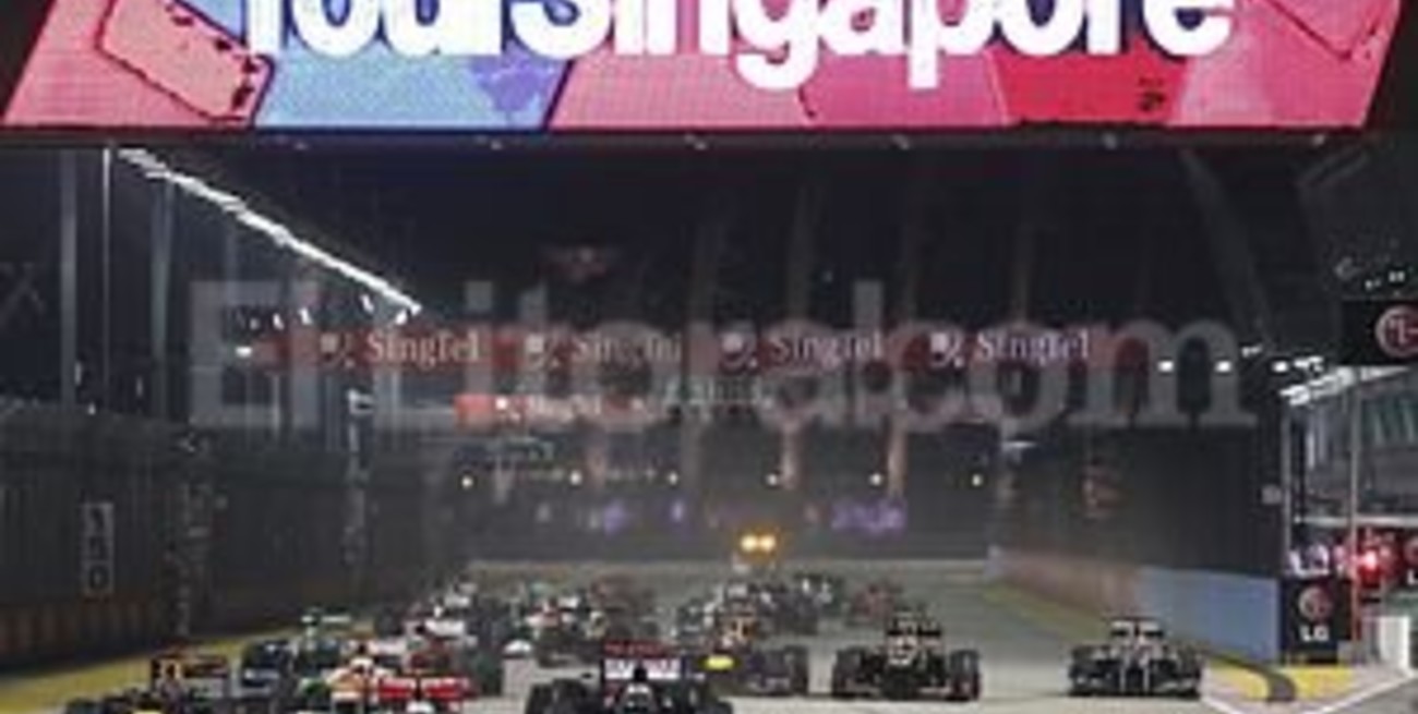 Vettel ganó y Alonso respiró por el abandono de Hamilton