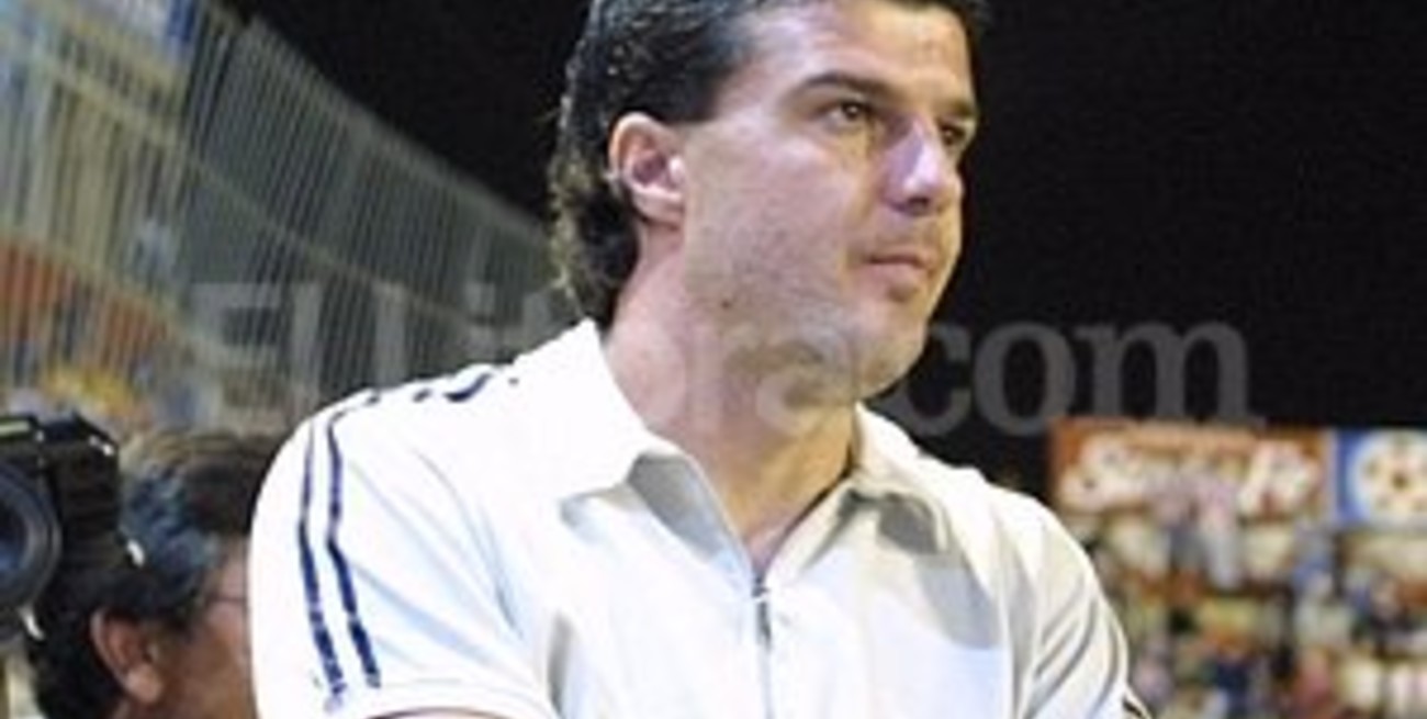 Gustavo Raggio es el nuevo DT de Newells