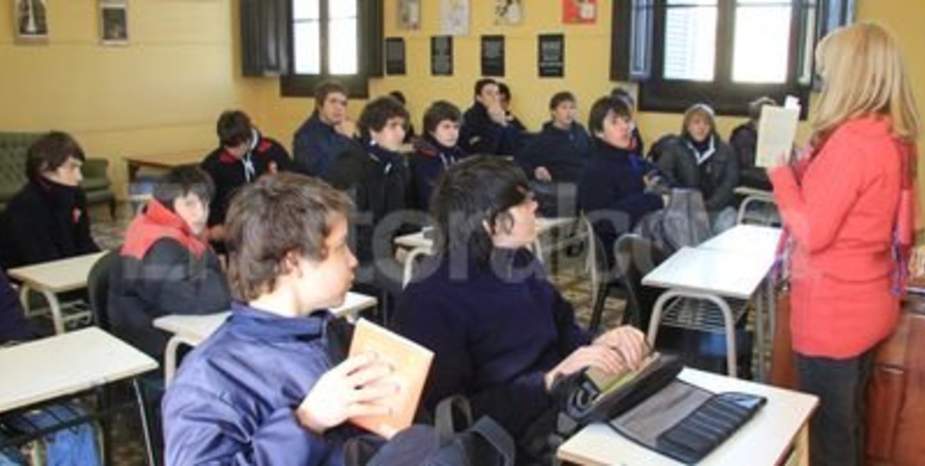 El 65 % de la docencia privada padece estrés, según el Sadop